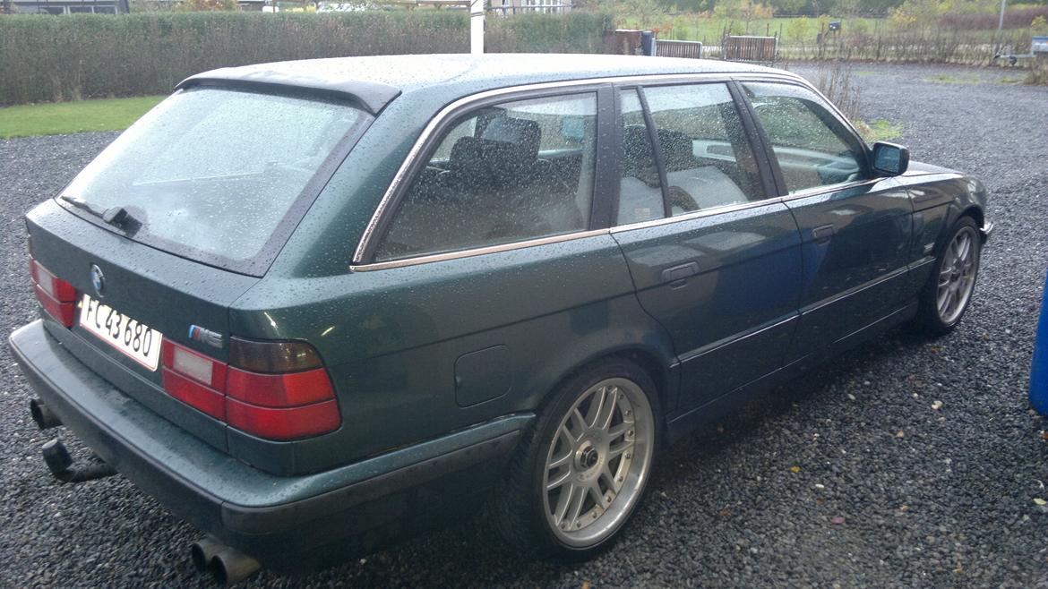 BMW e34 528 m5 optik billede 1