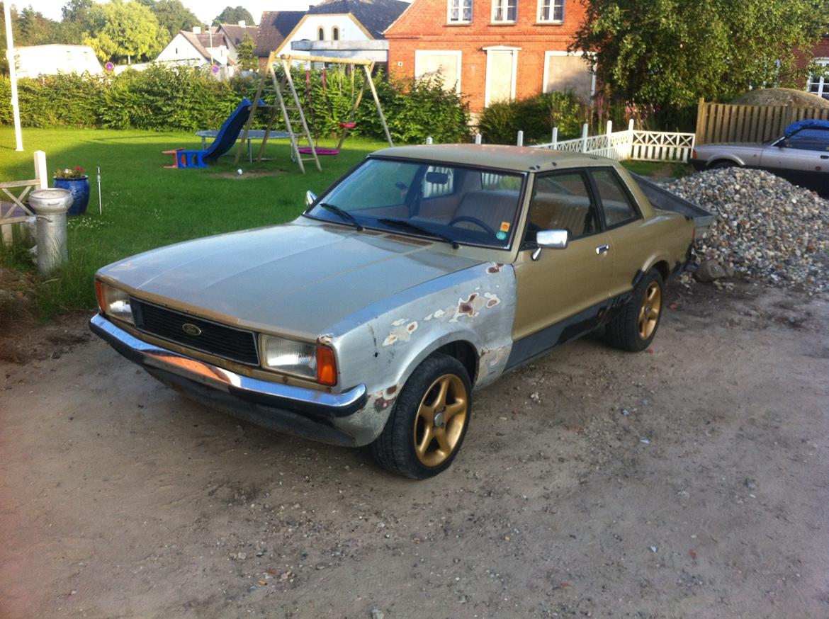 Ford Taunus billede 2