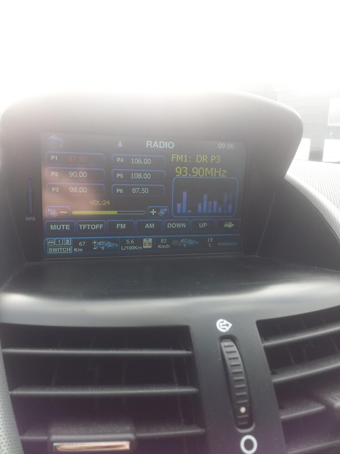 Peugeot 207 RC (Solgt) - touchscreen med styring af bilen samt navigation m.m. billede 18