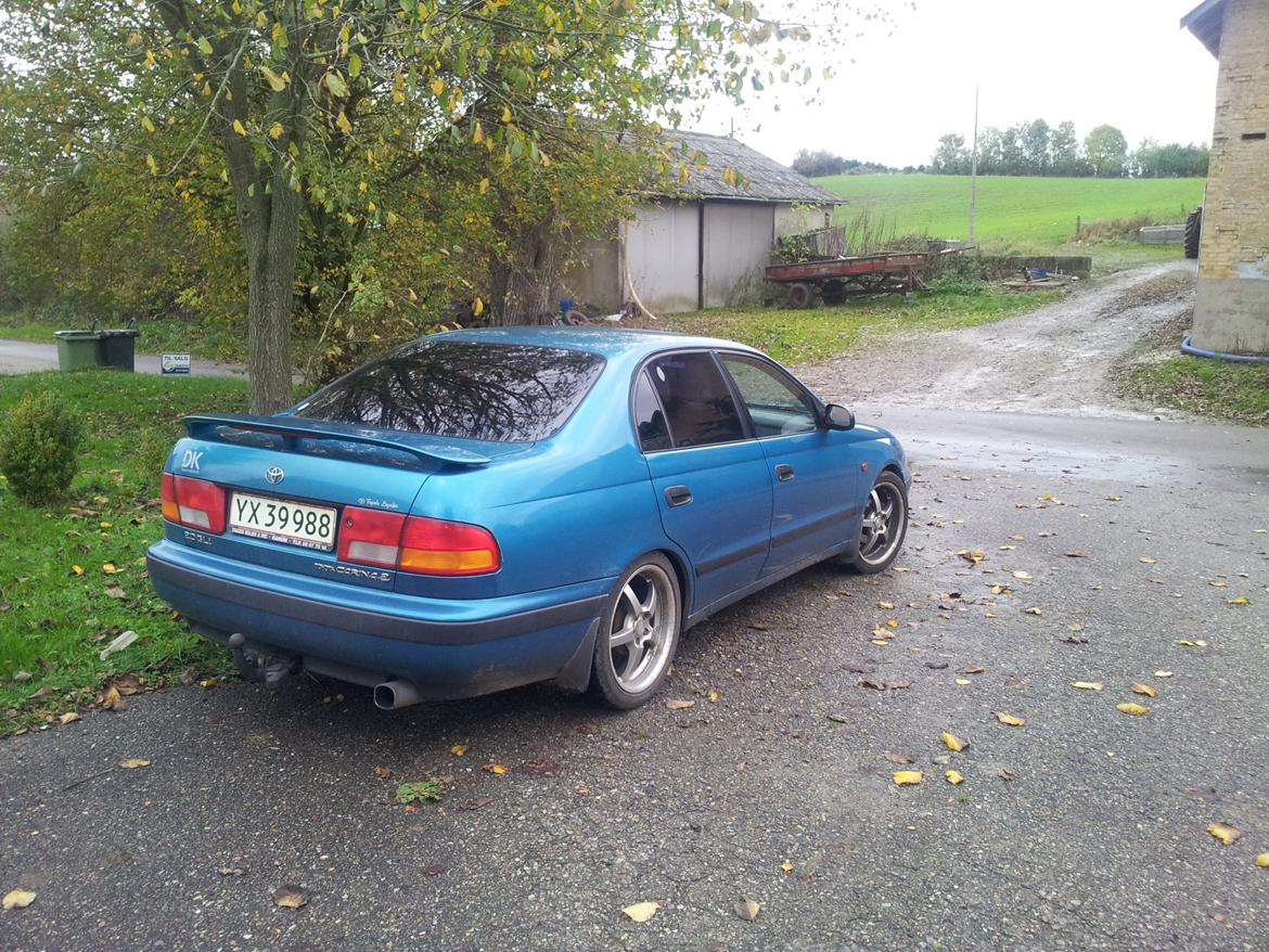 Toyota carina e billede 3