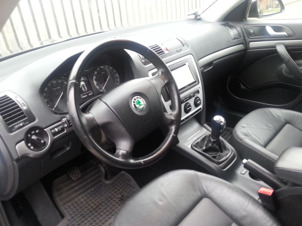 Skoda Octavia 2,0 TDI Elegance billede 9