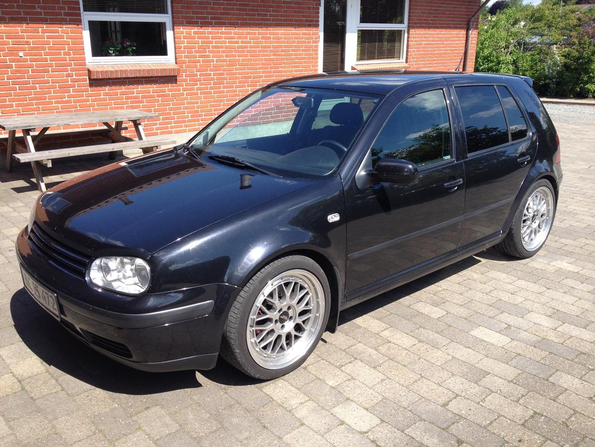 VW Golf IV 1,8 20V SOLGT billede 2