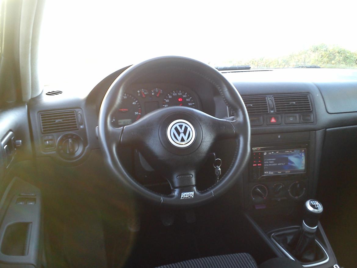 VW Golf IV 1,9TDI - Highline - SOLGT billede 3