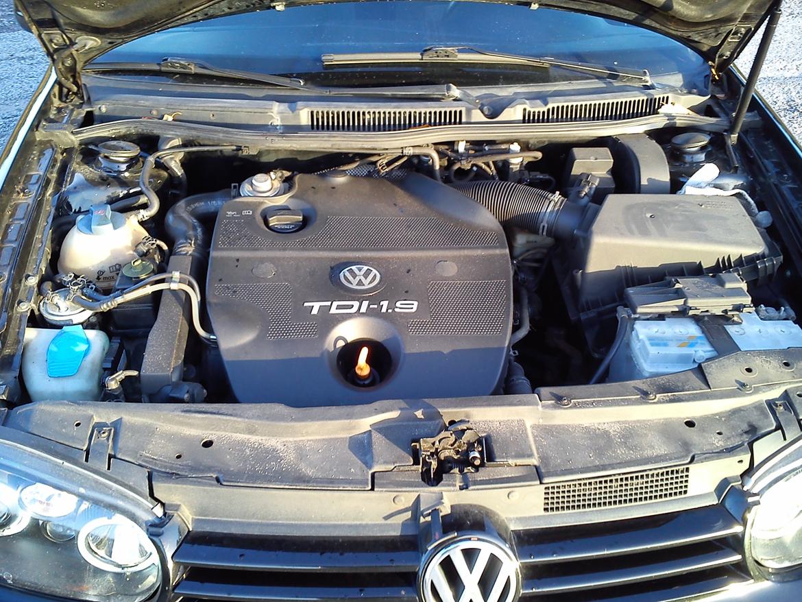 VW Golf IV 1,9TDI - Highline - SOLGT billede 4