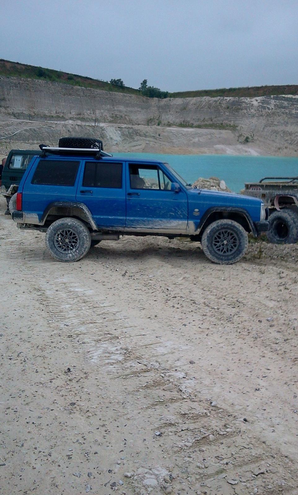 Jeep cherokee solgt billede 3