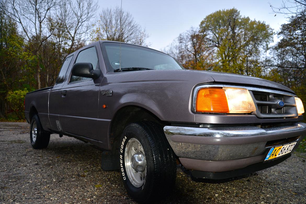 Ford Ranger XLT 2,3 4x2 extended cab billede 1