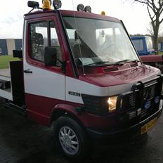 Mercedes Benz 310  / 602 autotransporter/fejeblad