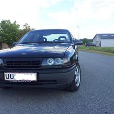 Opel Vectra A 2.0i 8v