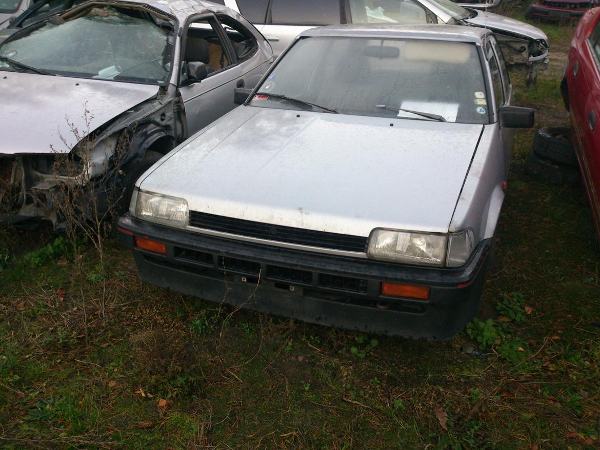 Toyota Corolla - Gamle Rolla mis på sit gravsted billede 17