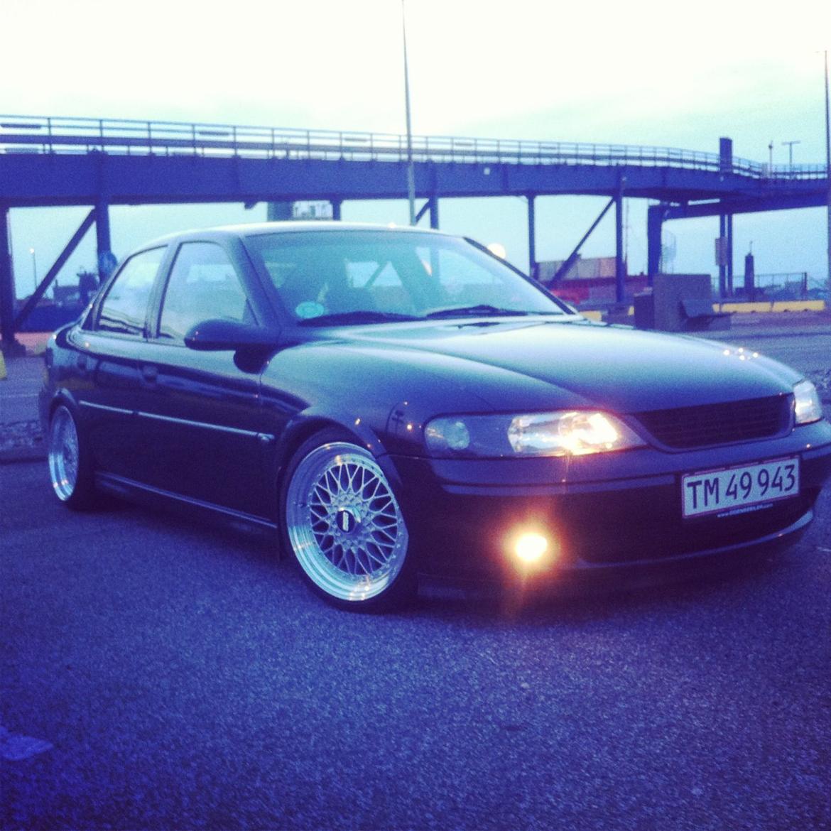 Opel Vectra B 2.5 V6 Elegance billede 1