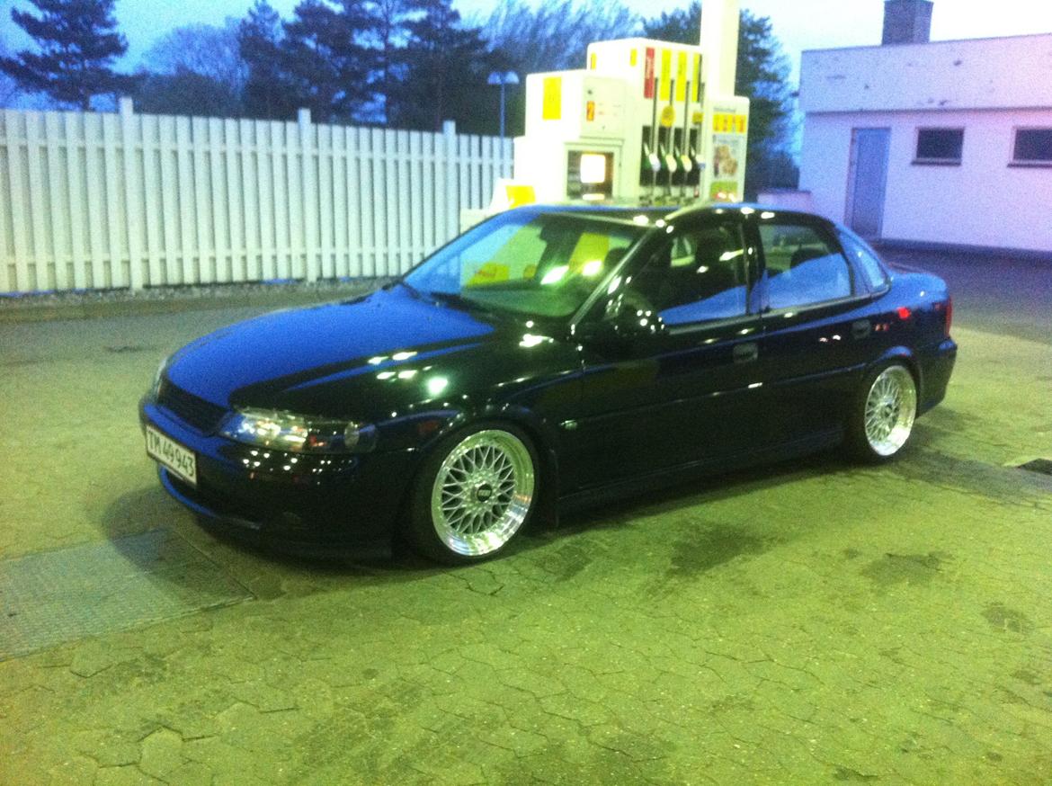 Opel Vectra B 2.5 V6 Elegance billede 18