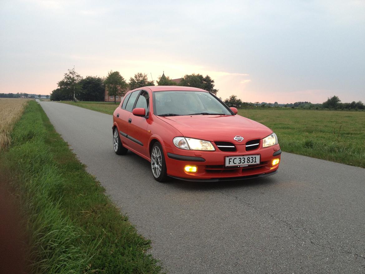 Nissan almera billede 3