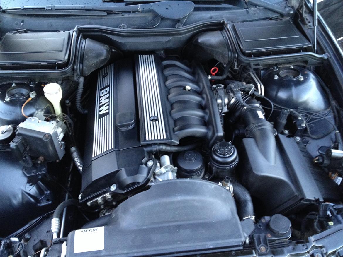 BMW E39: SOLGT billede 21