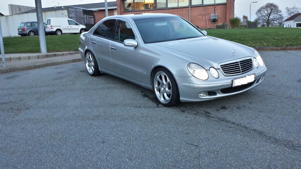 Mercedes Benz w211 220cdi solgt billede 4