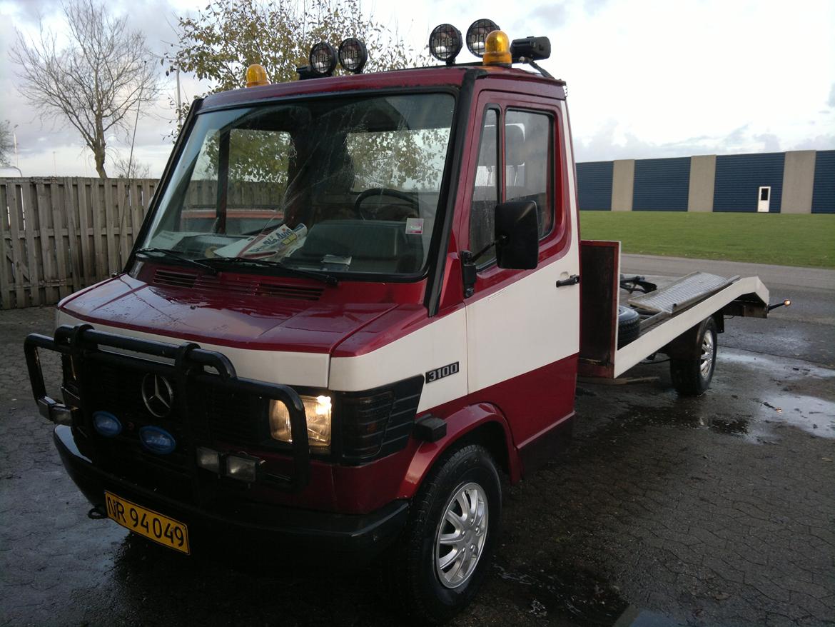 Mercedes Benz 310  / 602 autotransporter/fejeblad billede 1