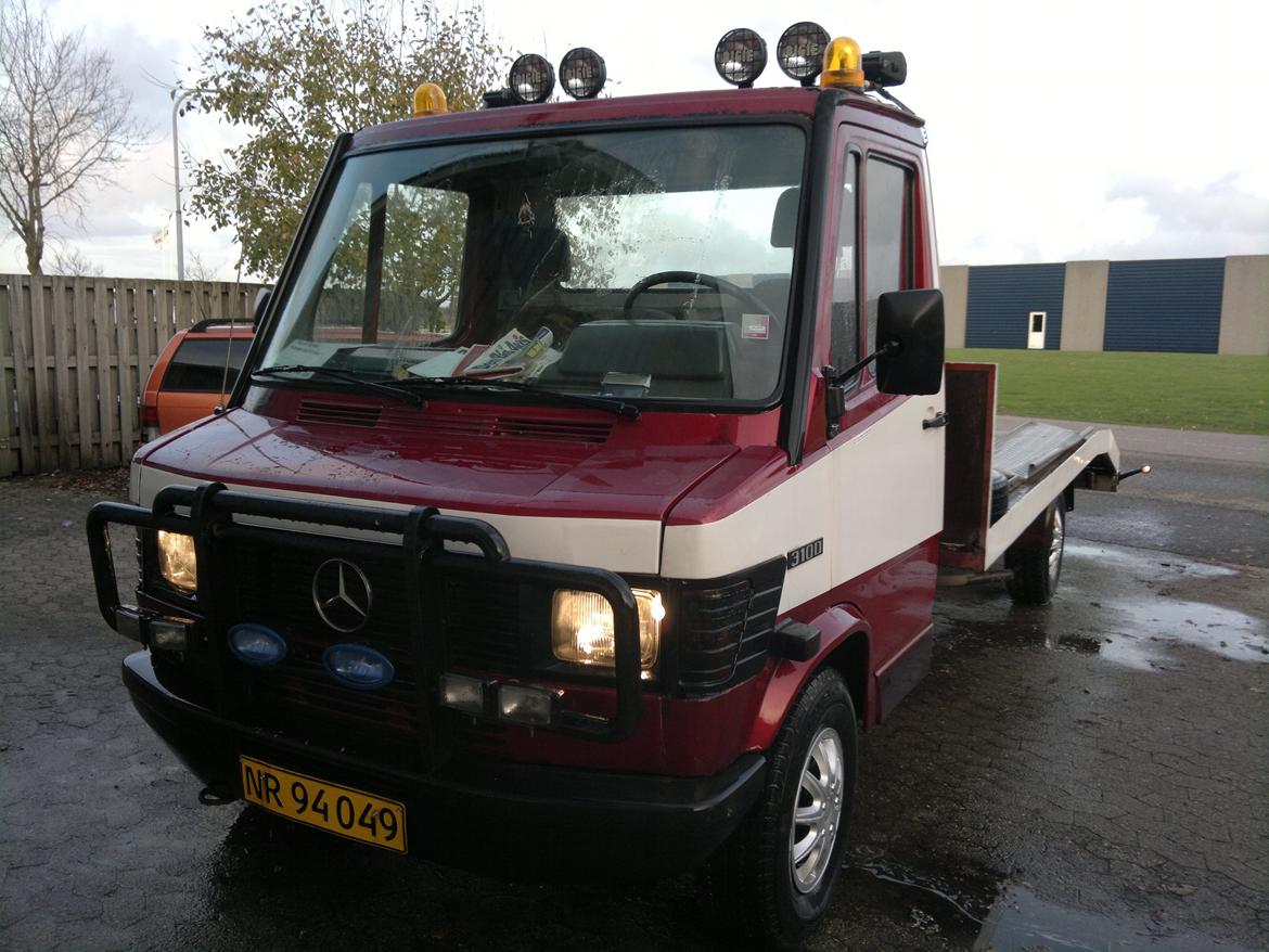 Mercedes Benz 310  / 602 autotransporter/fejeblad billede 2