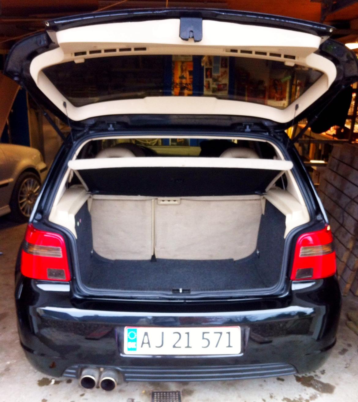 VW Golf IV 1.8 Highline Aut. billede 10