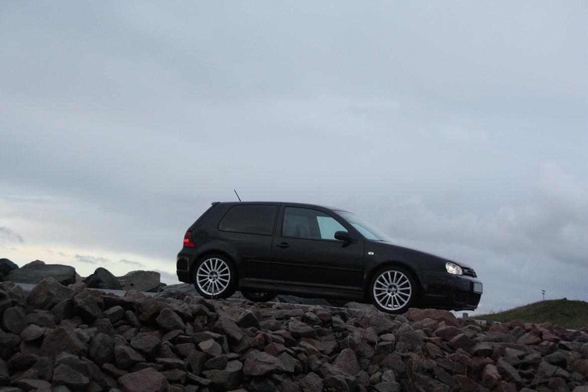 VW Golf 4 R32 (Tilsalg) billede 10