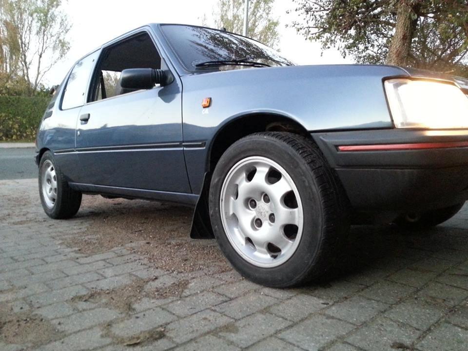 Peugeot 205 billede 1