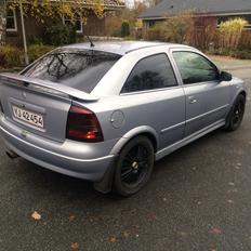 Opel Astra 1,6 8v