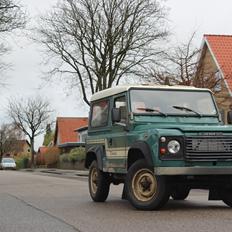 Land Rover 90"