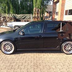 VW Golf V GTI  *Solgt*
