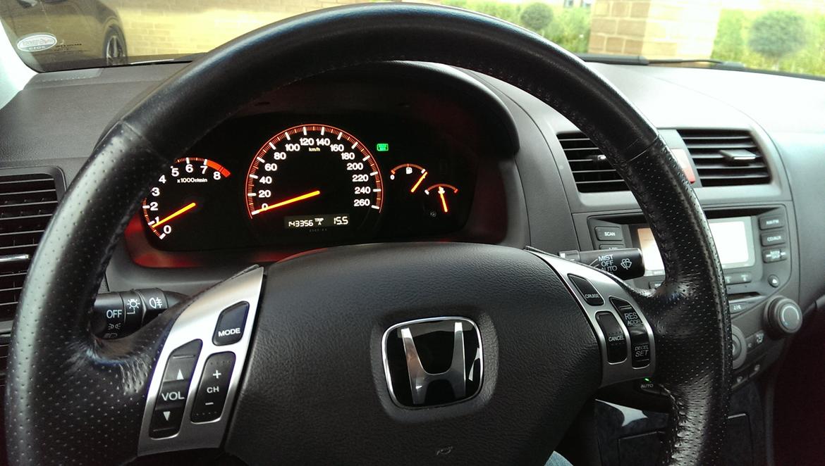 Honda Accord 2.4 i-VTEC Solgt! billede 4