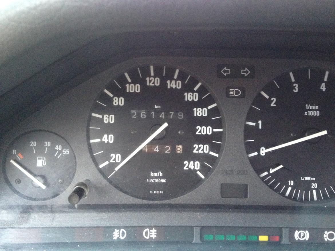 BMW E30 320i billede 5