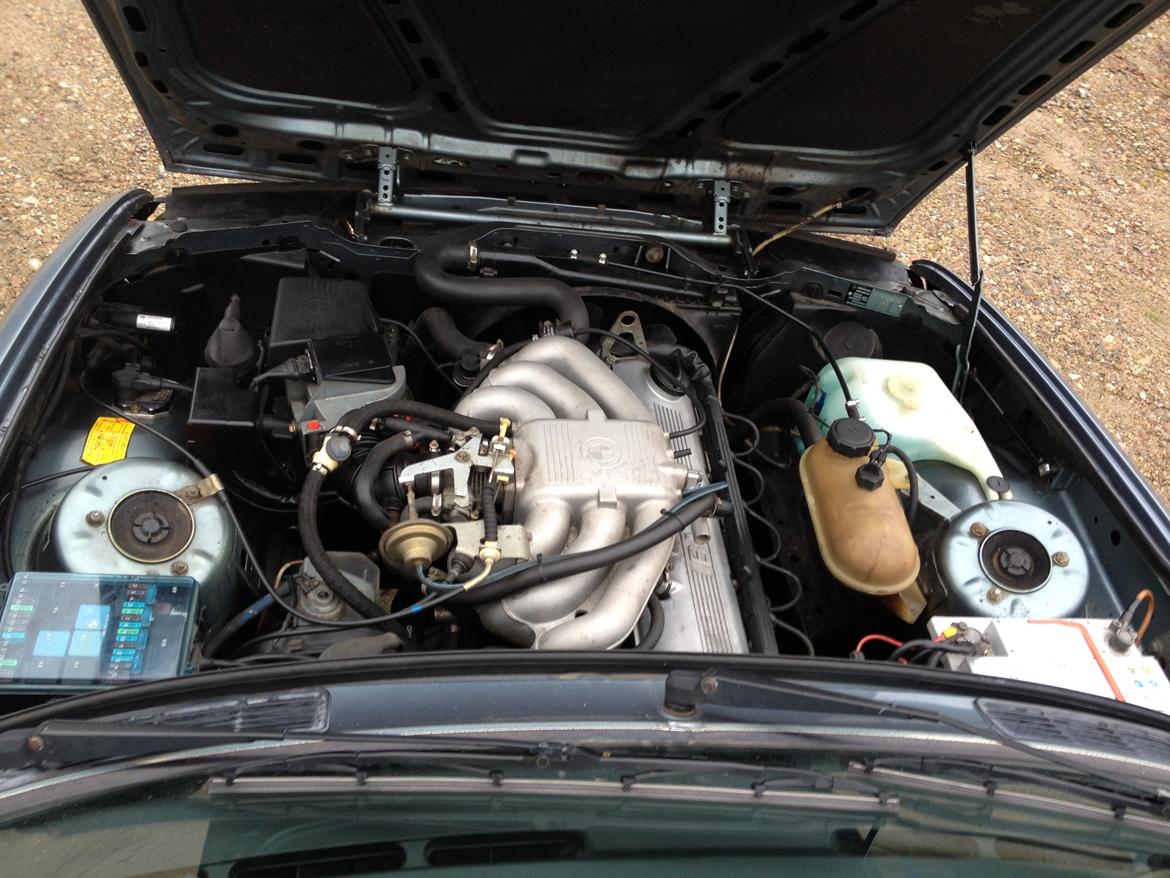 BMW E30 320i billede 9