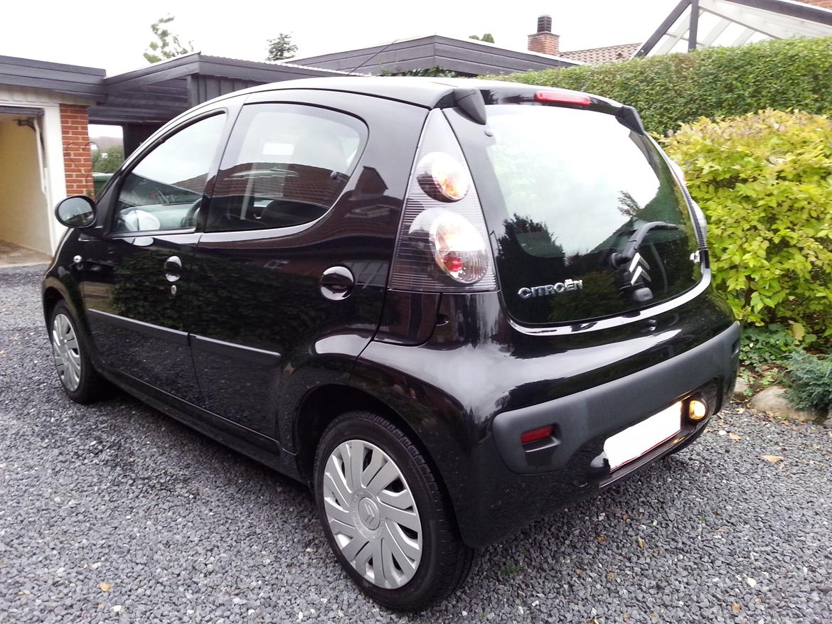 Citroën C1 1,0i Prestige 5d Sort **SOLGT** billede 2