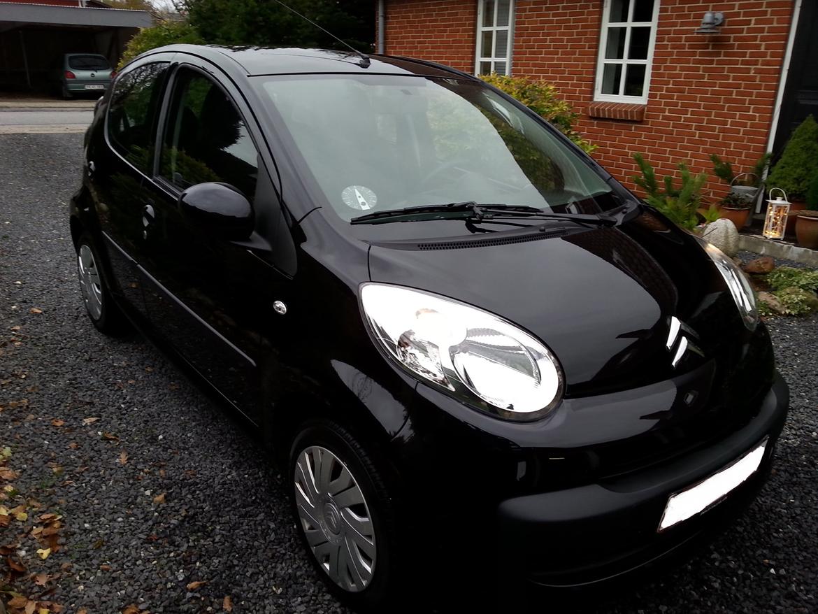 Citroën C1 1,0i Prestige 5d Sort **SOLGT** billede 4