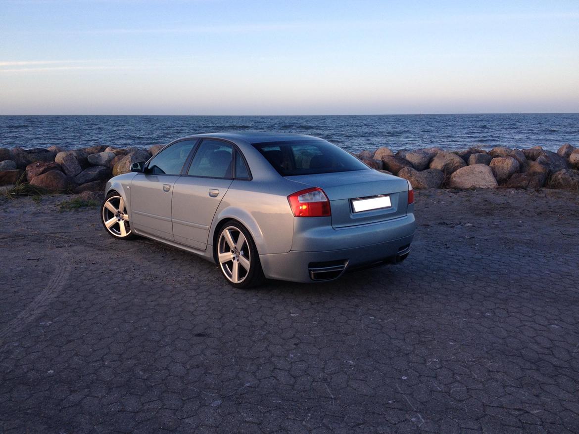 Audi A4 B6 billede 2