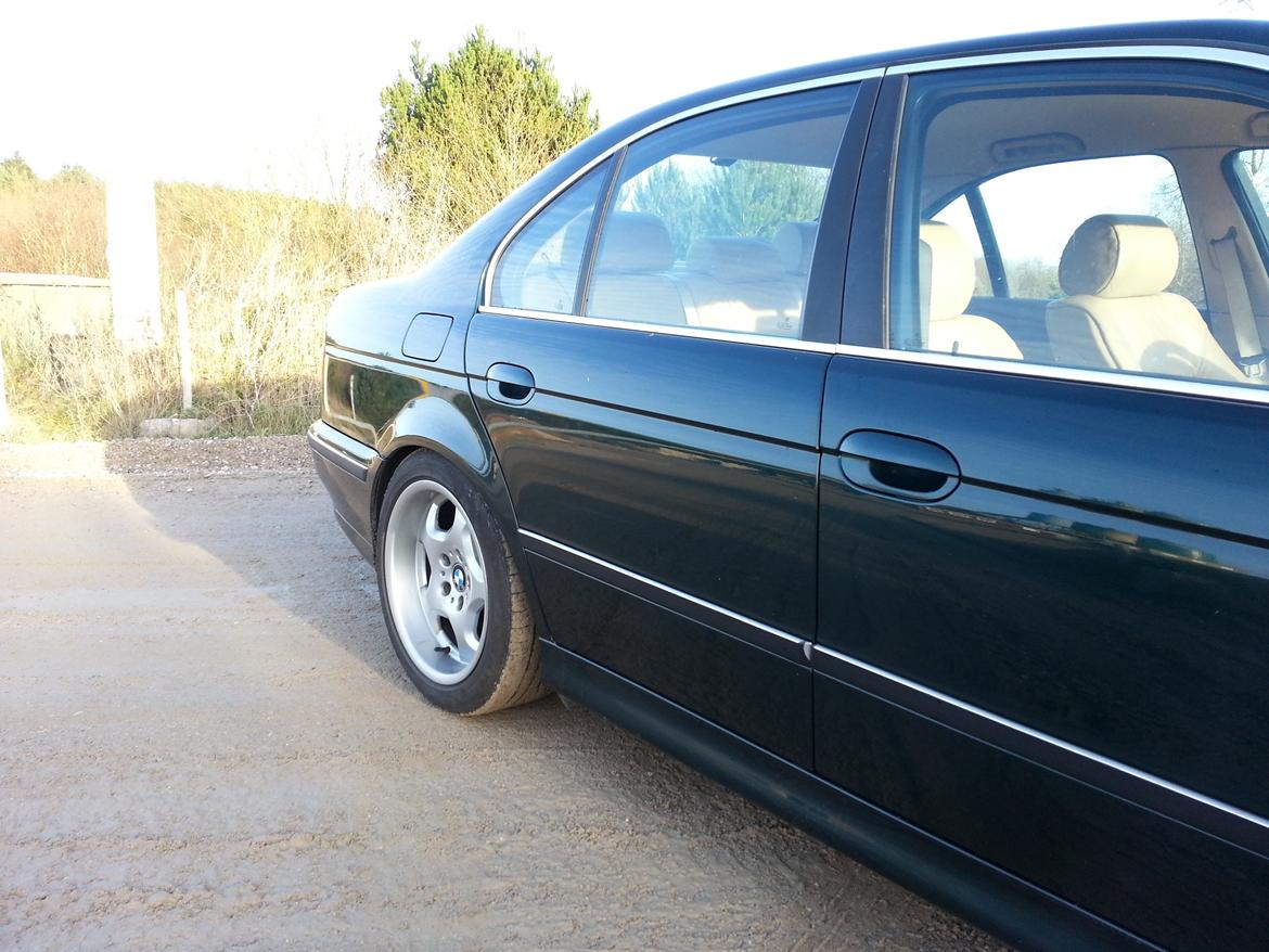 BMW E39 528i aut billede 8