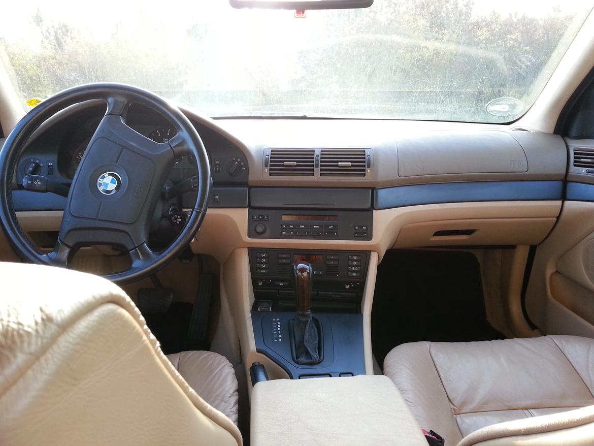 BMW E39 528i aut billede 14