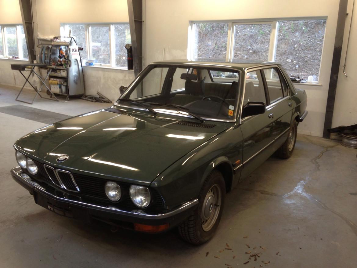 BMW E28 520i billede 2