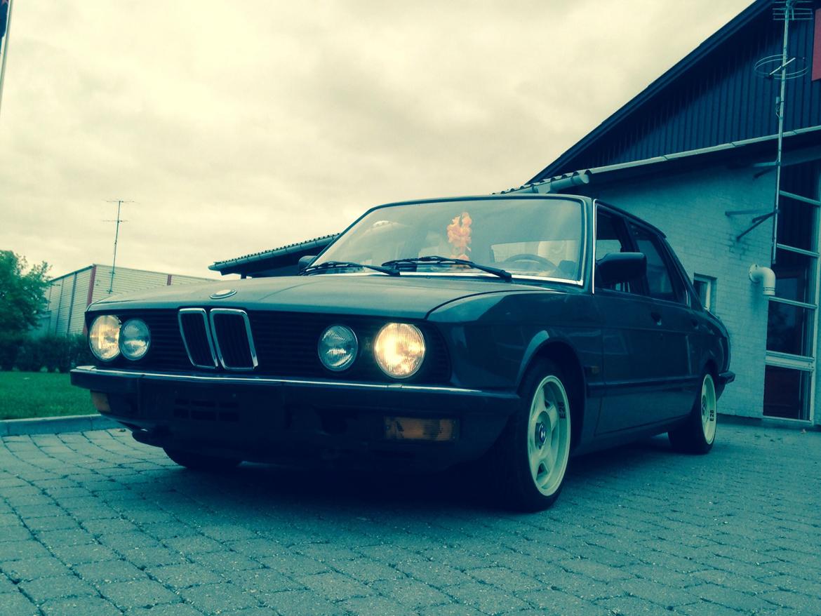 BMW E28 520i billede 11