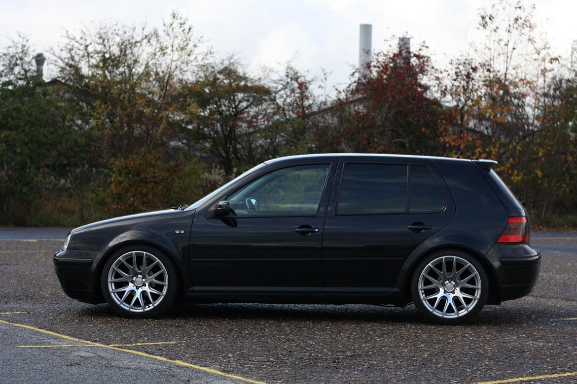 VW Golf IV Highline billede 3