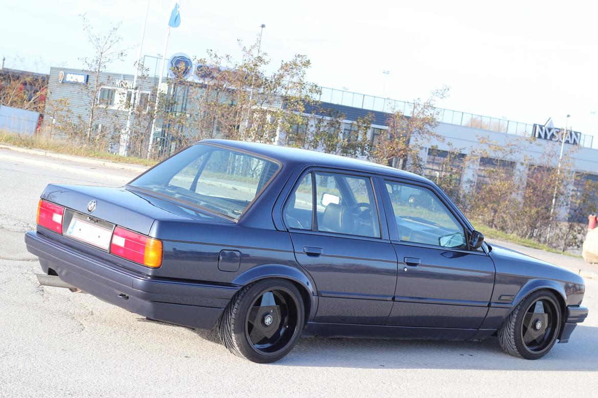 BMW E30 325i billede 5