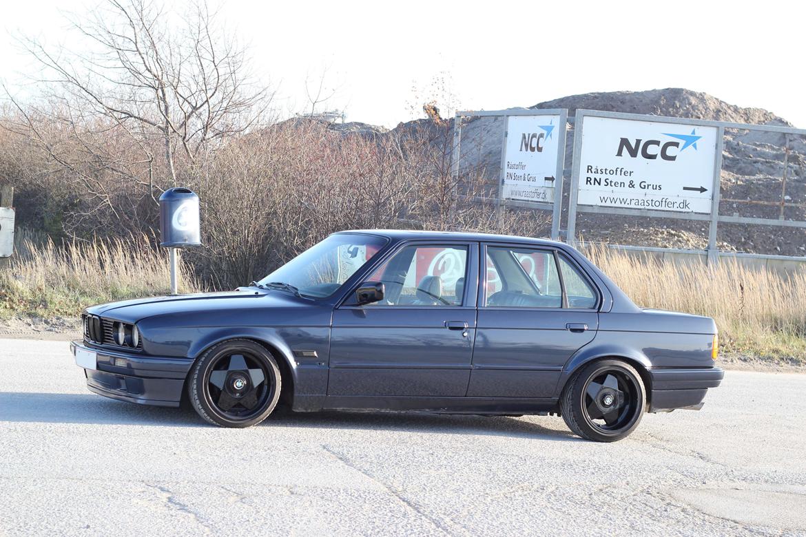 BMW E30 325i billede 16