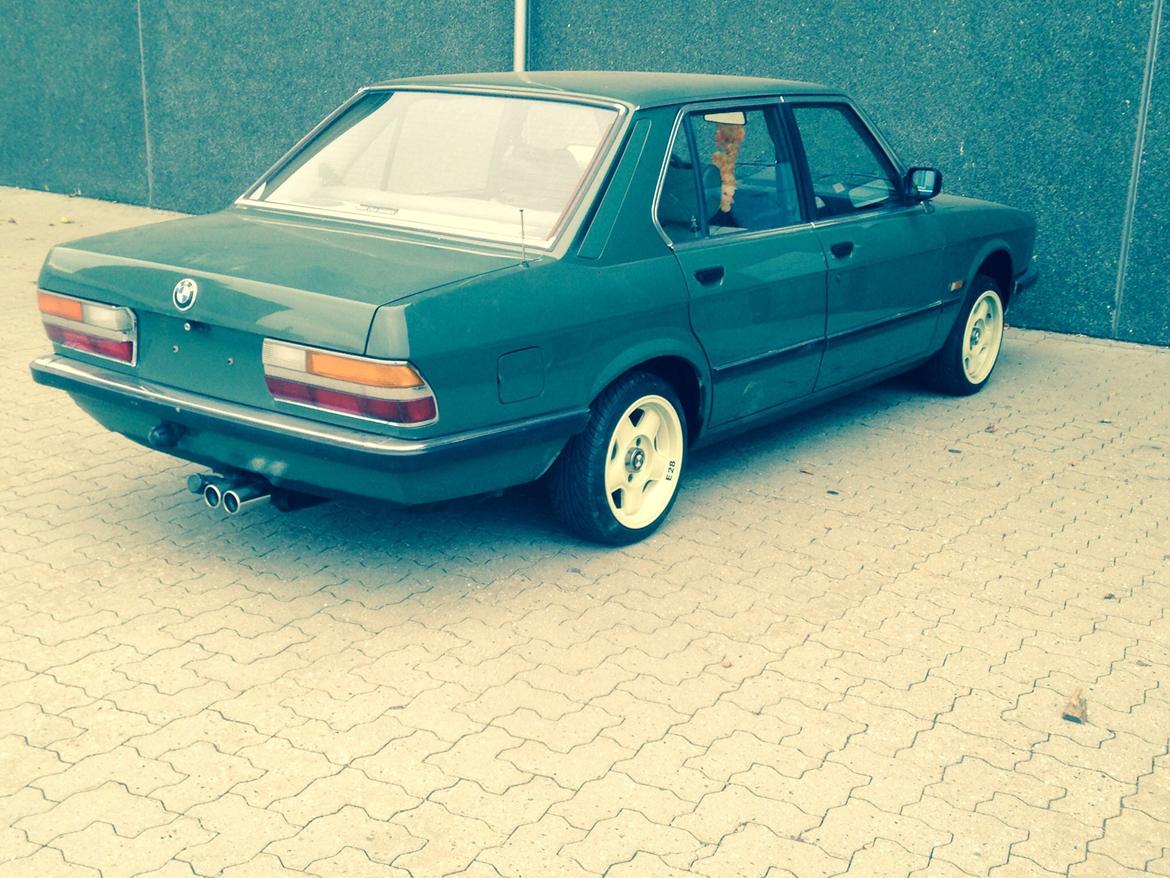 BMW E28 520i billede 20