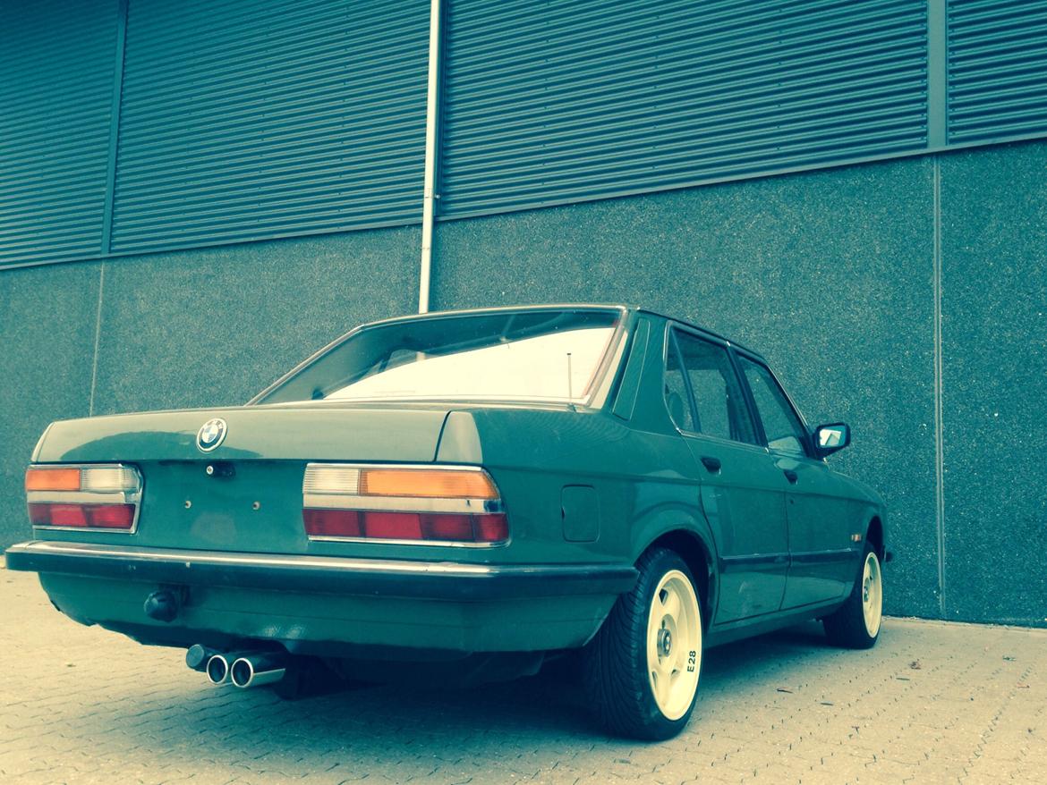 BMW E28 520i billede 21
