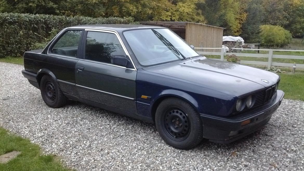 BMW E30 328i 2 dørs billede 4
