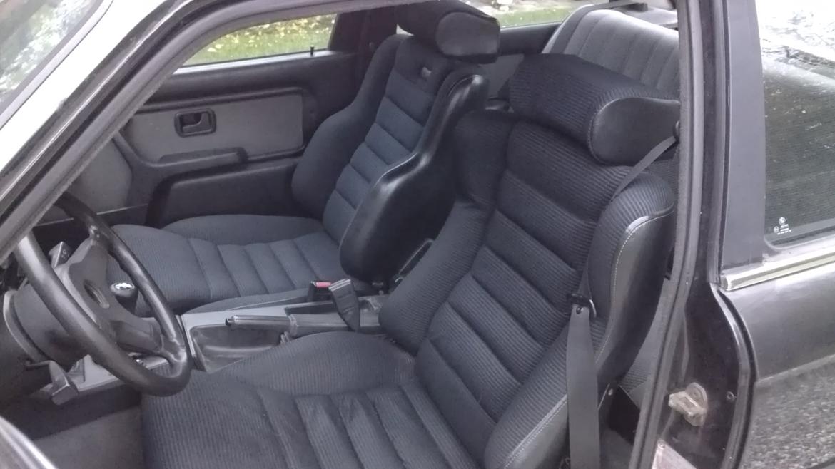 BMW E30 328i 2 dørs billede 12