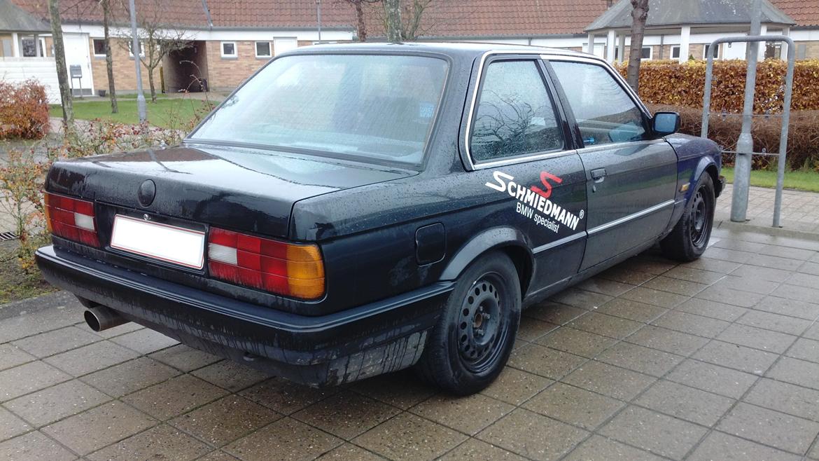 BMW E30 328i 2 dørs billede 9