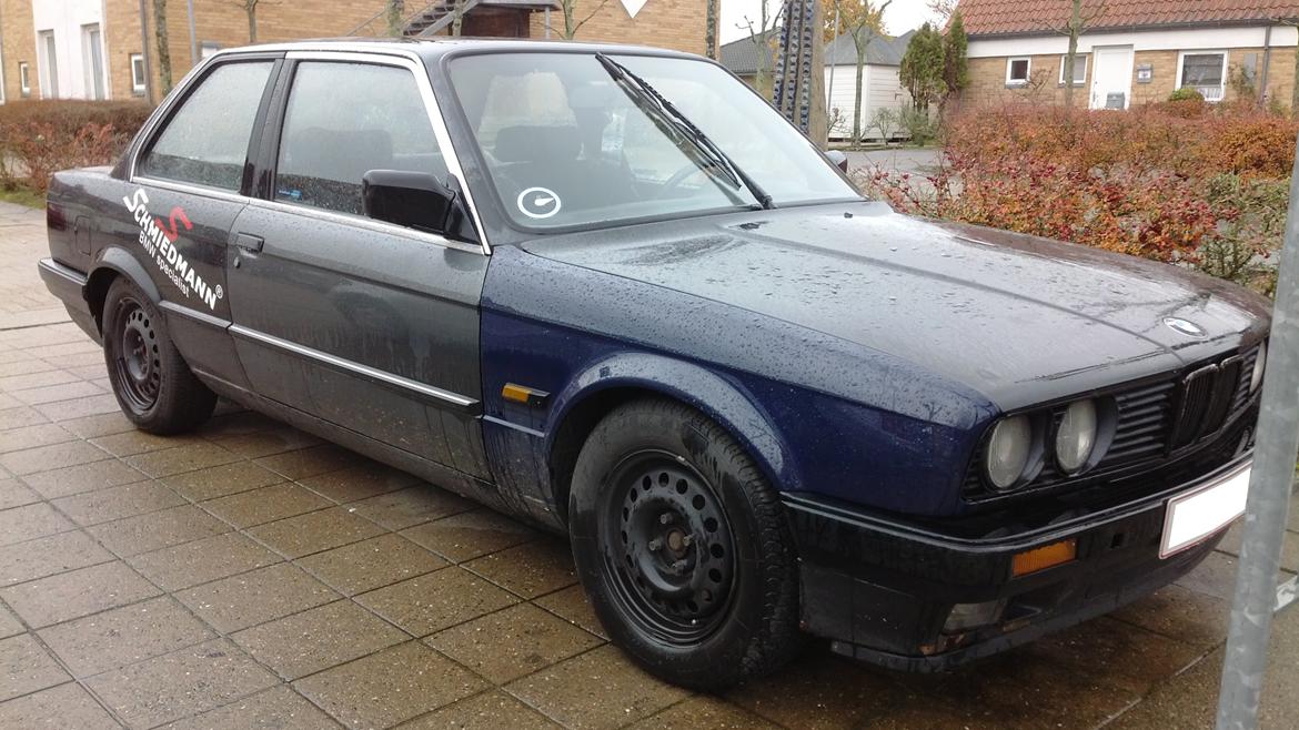 BMW E30 328i 2 dørs billede 10