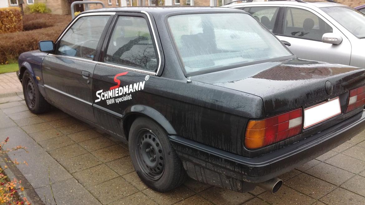 BMW E30 328i 2 dørs billede 11