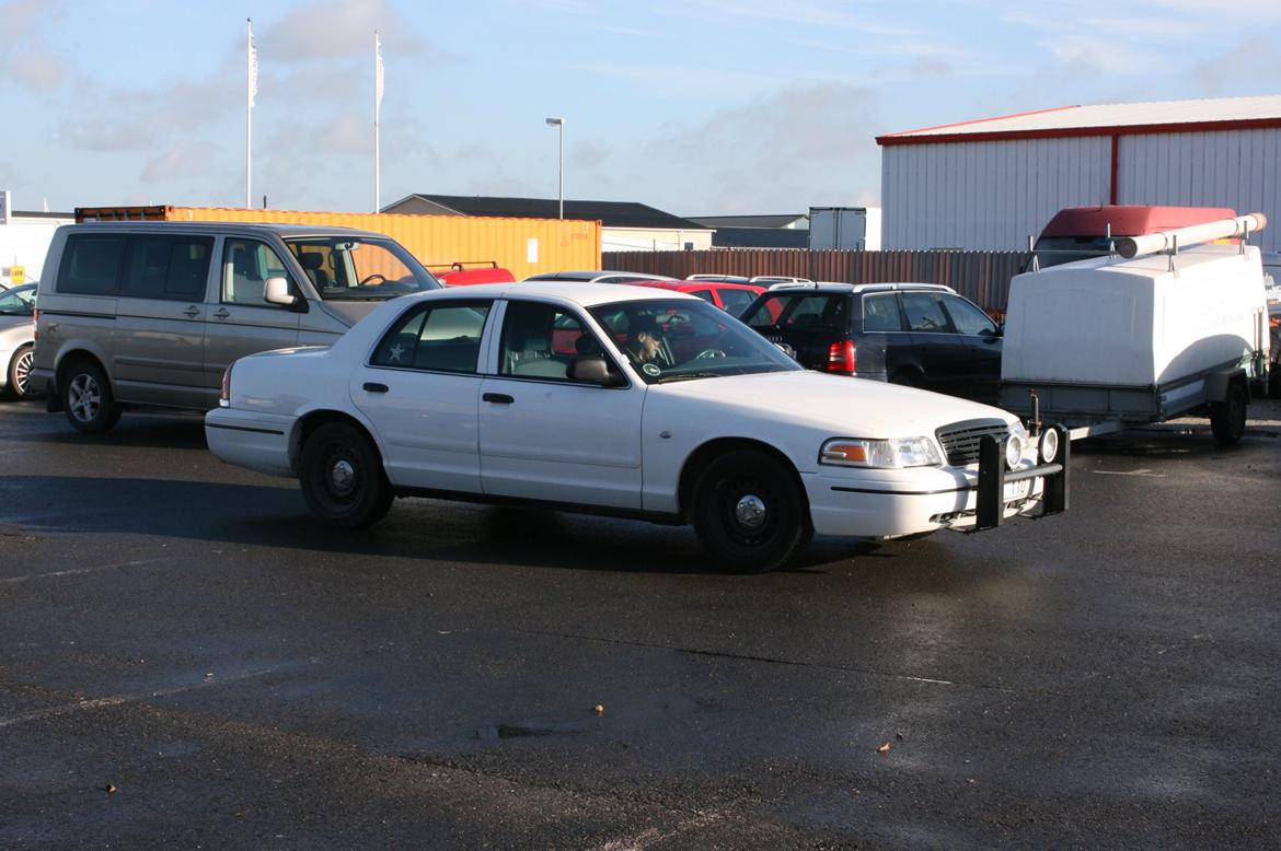Ford Crown Victoria - Police Interceptor - Til synet, lige før bremsetesten og o2 test billede 17