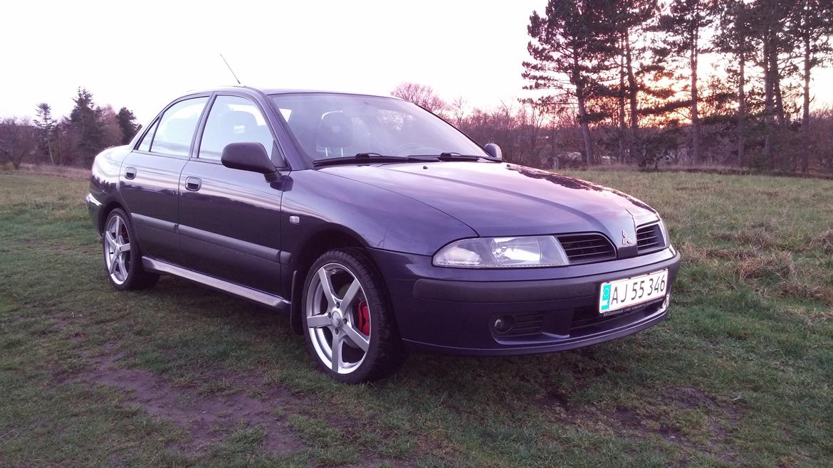 Mitsubishi Carisma Sport billede 4