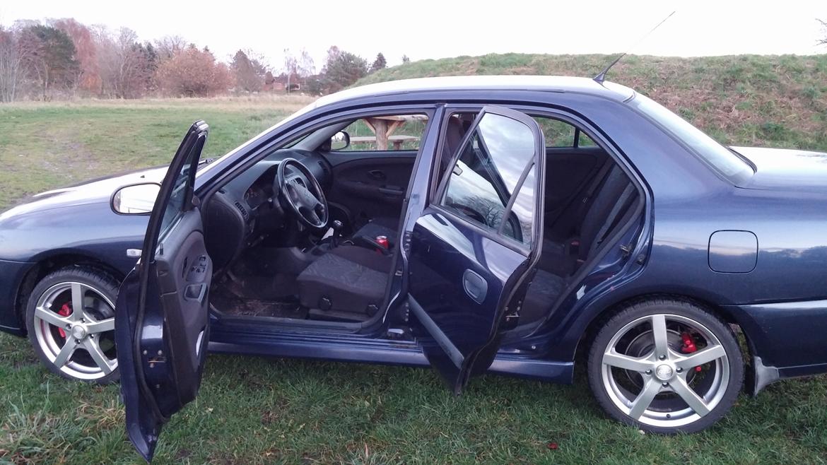 Mitsubishi Carisma Sport billede 7