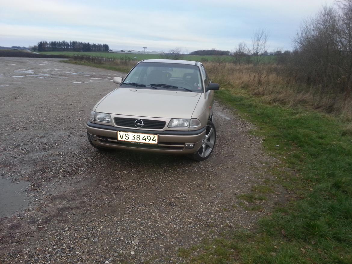 Opel Astra billede 1